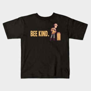 Bee Kind Beekeeper Beekeeping Gift Kids T-Shirt